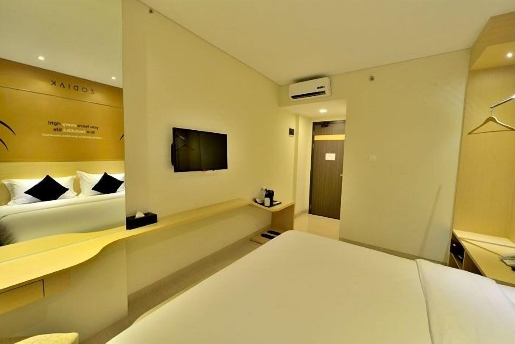 Zodiak Asia Afrika By Kagum Hotels Bandung Esterno foto