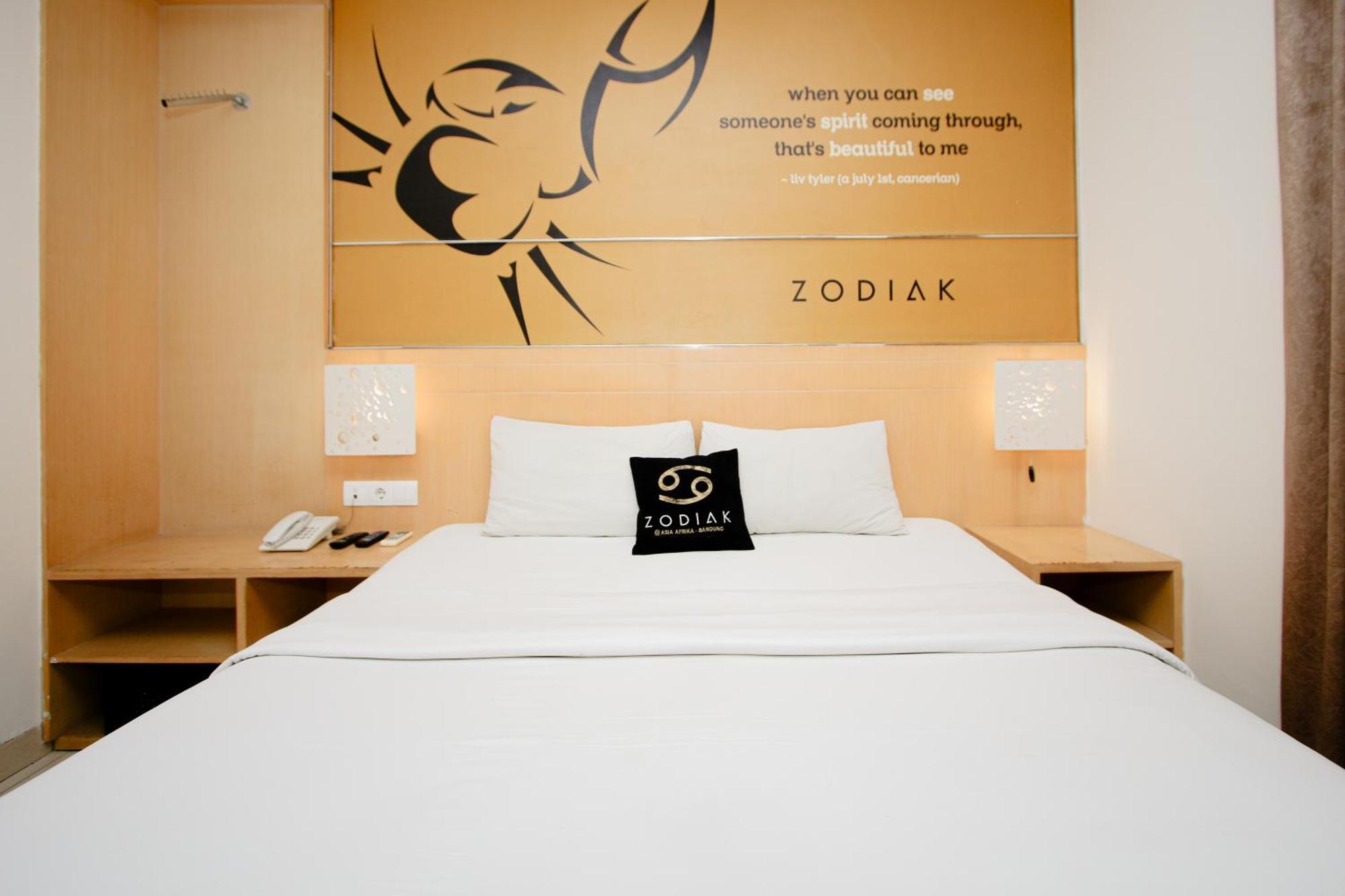 Zodiak Asia Afrika By Kagum Hotels Bandung Esterno foto