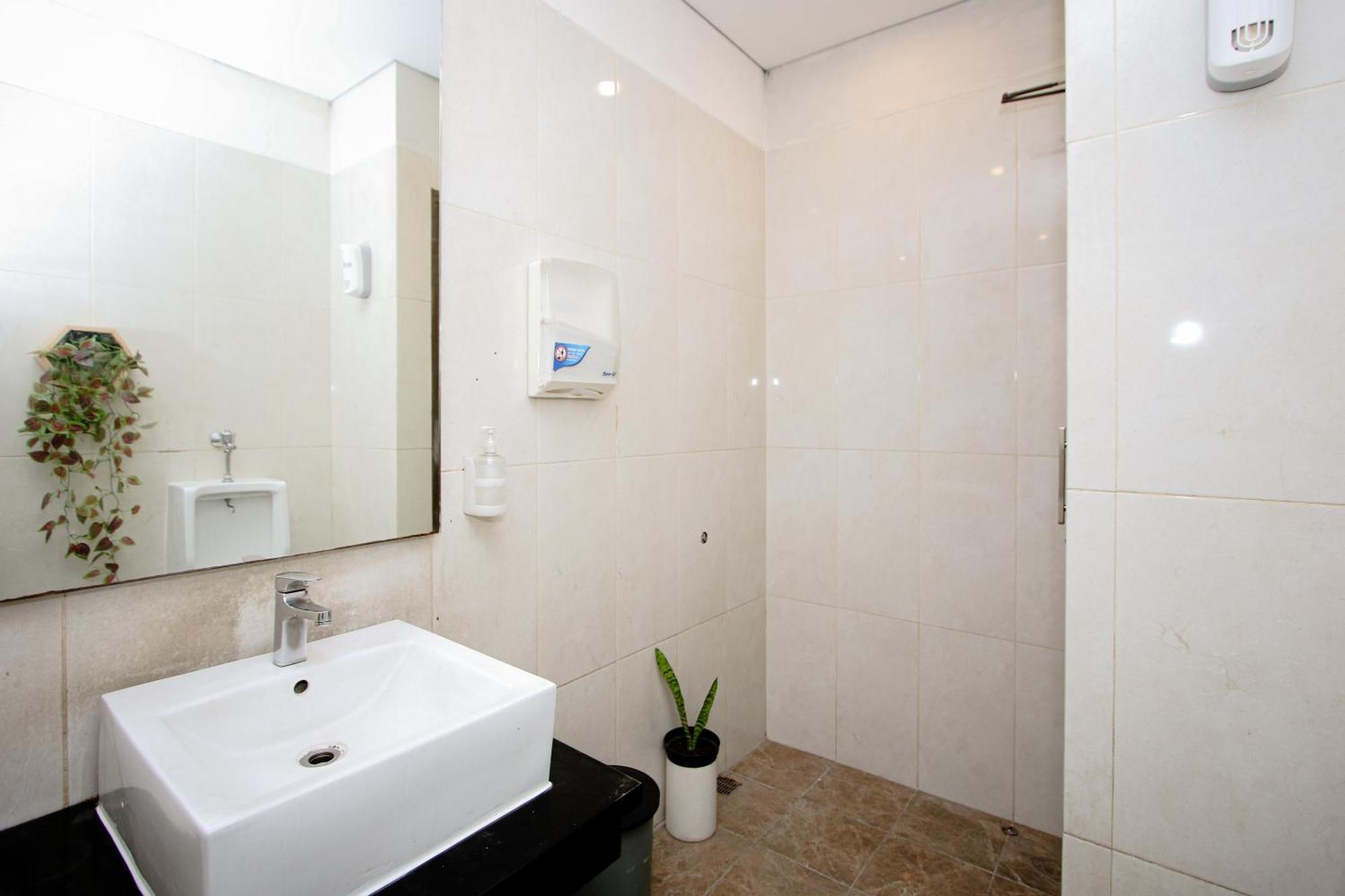 Zodiak Asia Afrika By Kagum Hotels Bandung Esterno foto